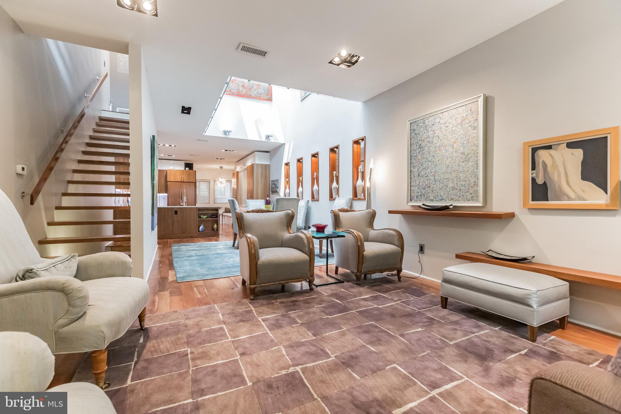 2249 Fitzwater Street Philadelphia, PA 19146 - Photo 4 of 34