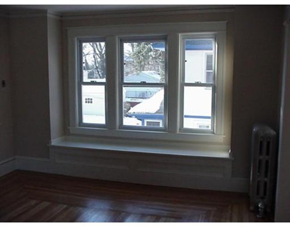 6 Devens Road Worcester, MA 01606 - Photo 11 of 19