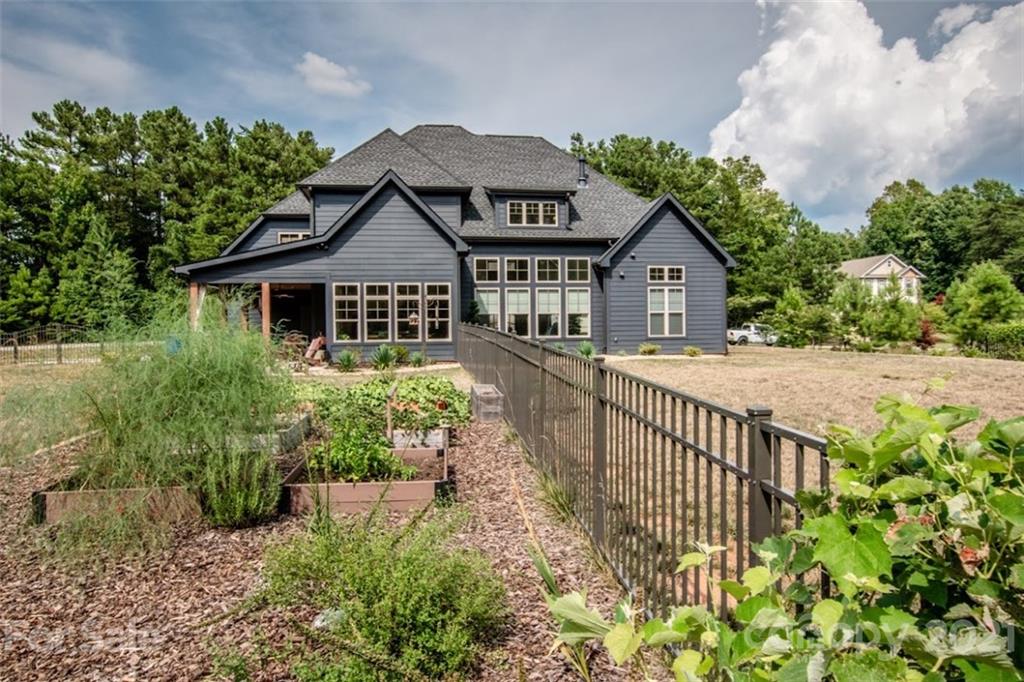 175 Webbed Foot Road Mooresville, NC 28117 - Photo 13 of 47 Gallery Image 13