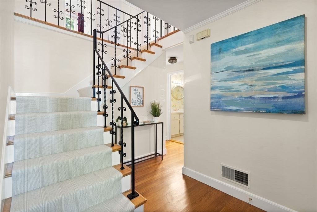 21 Gale Road Swampscott, MA 01907 - Photo 24 of 40 Gallery Image 24