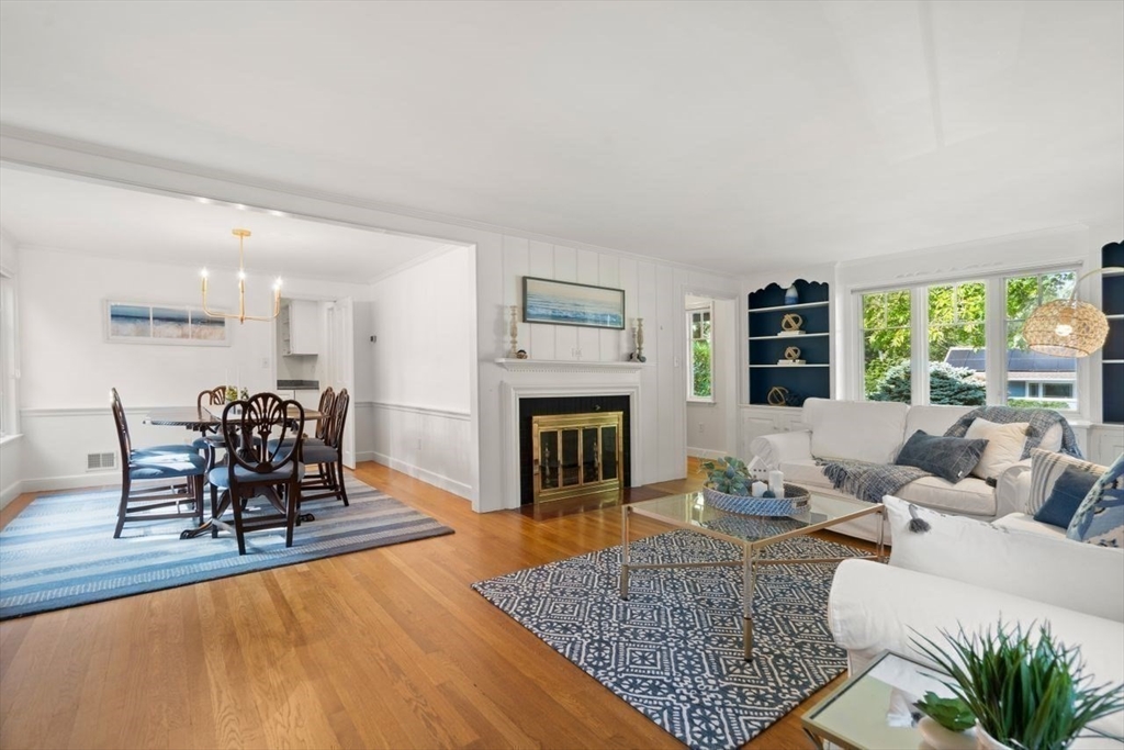 21 Gale Road Swampscott, MA 01907 - Photo 6 of 40 Gallery Image 6