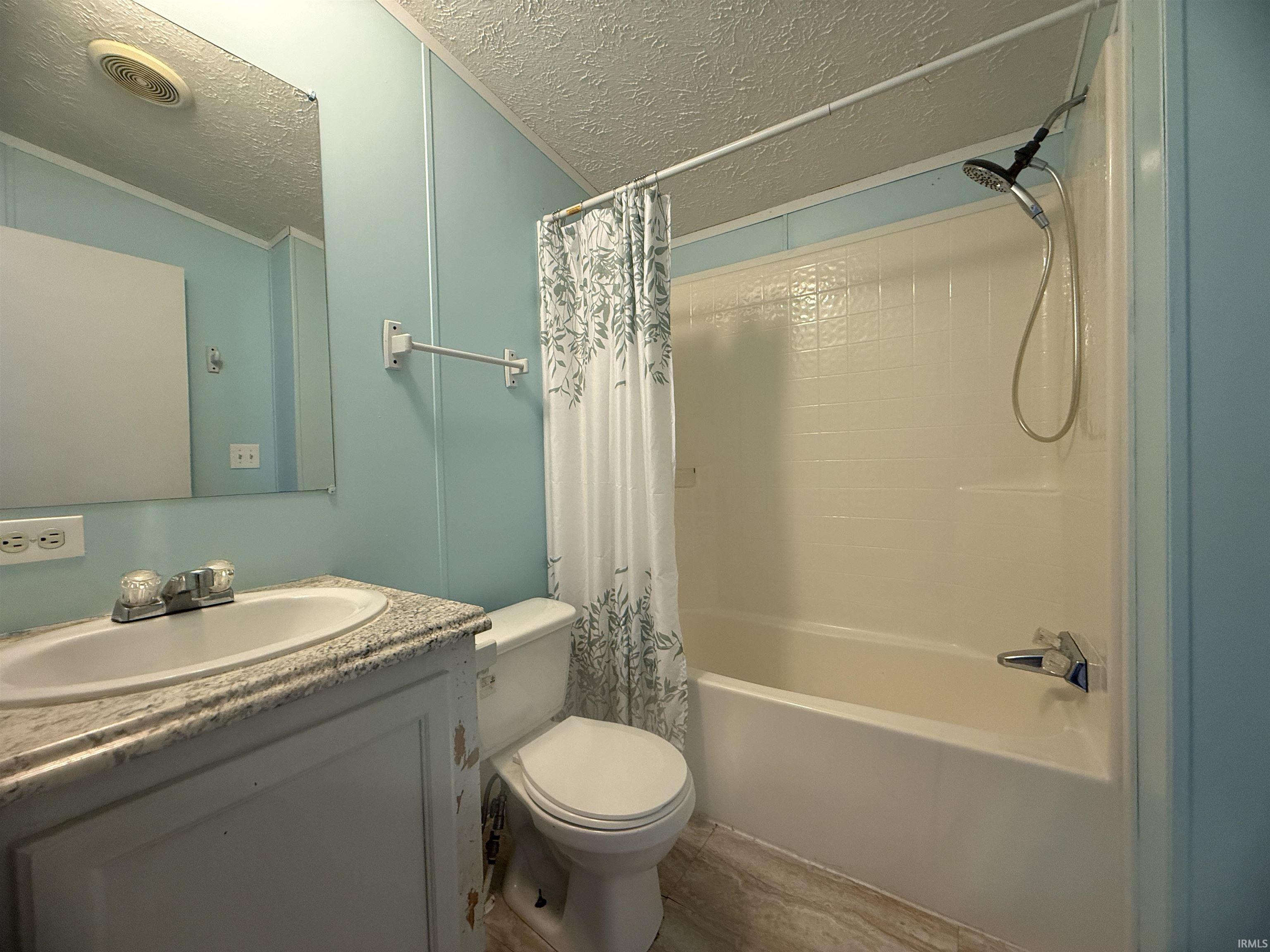 515 South Oak Street Paoli, IN 47454 - Photo 12 of 14