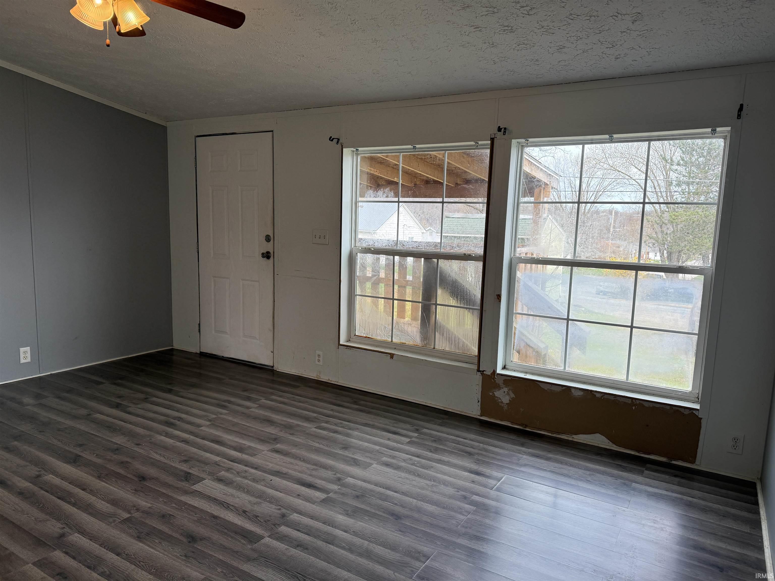 515 South Oak Street Paoli, IN 47454 - Photo 7 of 14