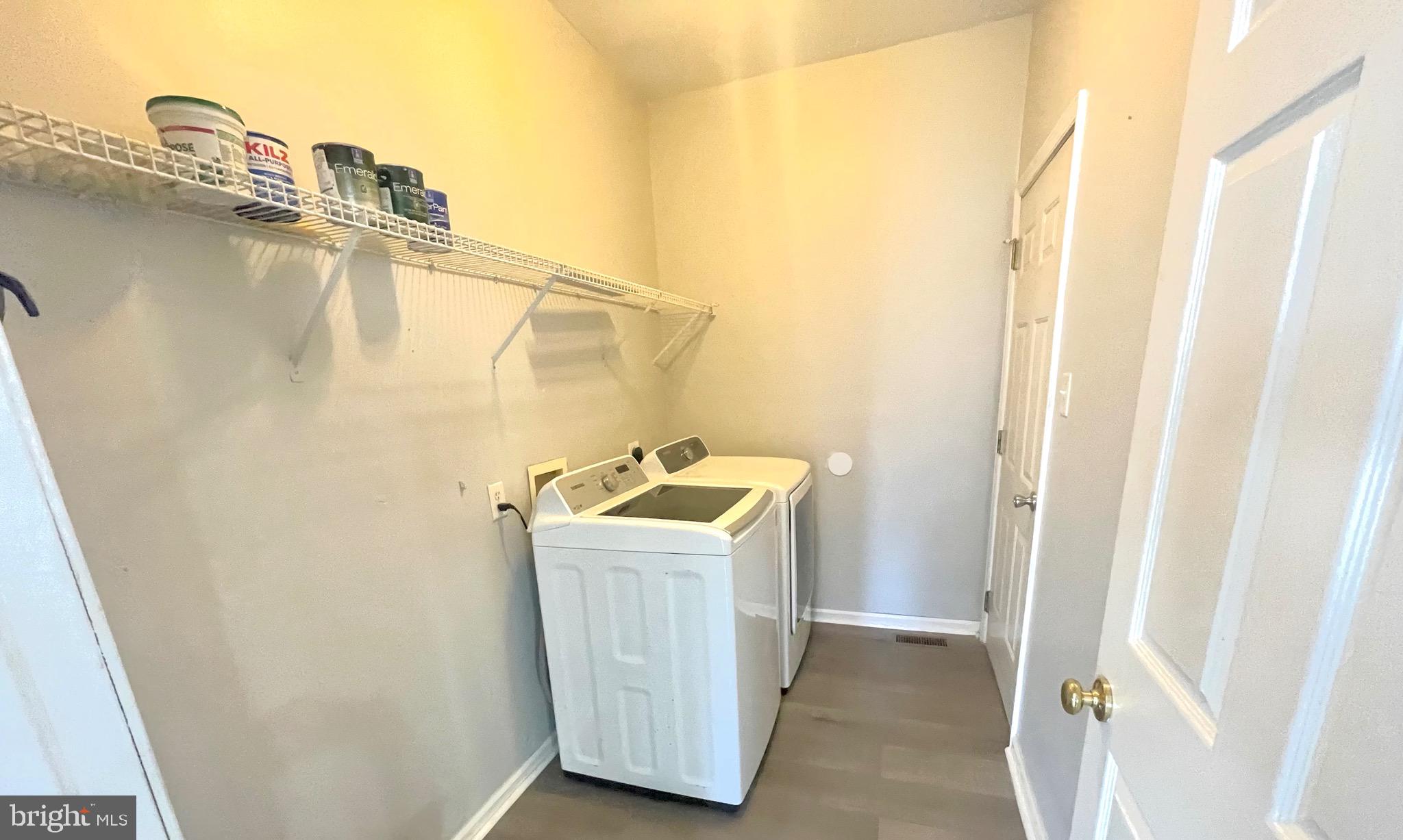 732 Pinewood Drive Middletown, DE 19709 - Photo 29 of 40 Laundry Room