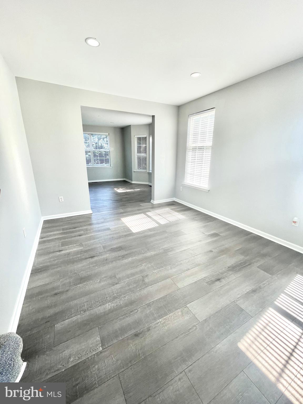 732 Pinewood Drive Middletown, DE 19709 - Photo 3 of 40 Formal Living