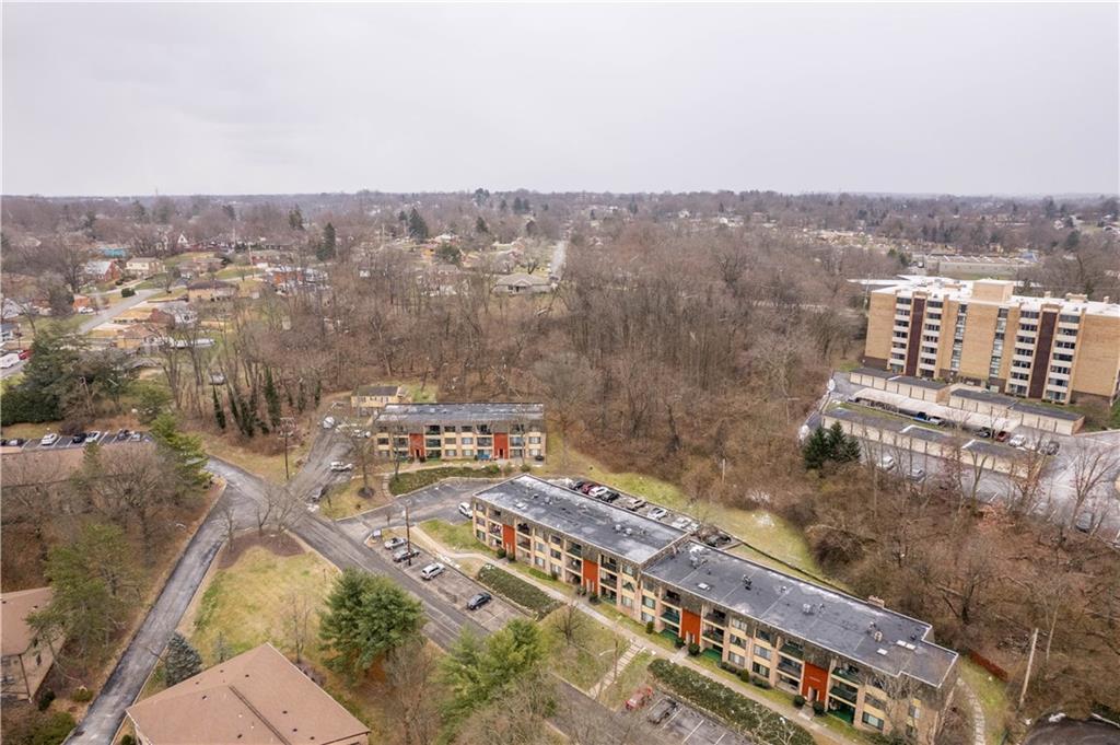 410 Abbeyville Road, Unit D Pittsburgh, PA 15228 - Photo 2 of 19 a view of a city