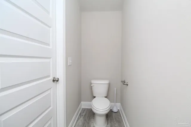 $2,100 | 310 South F Street, Pensacola, FL 32502