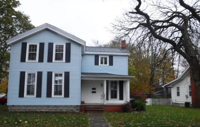 323 East Street Three Rivers, MI 49093 - Photo 1 of 20 DSCF0787