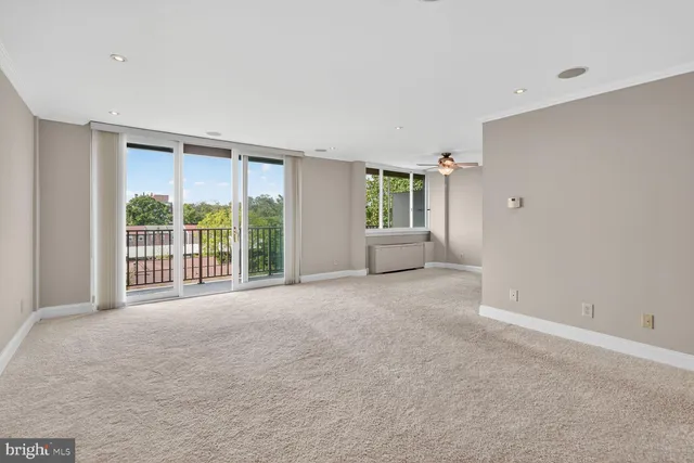 $295,000 | 4343 Cherry Hill Road, Unit 605, Arlington, VA 22207