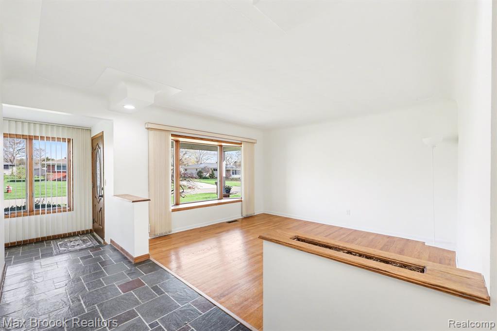 5030 Stellar Road Utica, MI 48316 - Photo 13 of 30