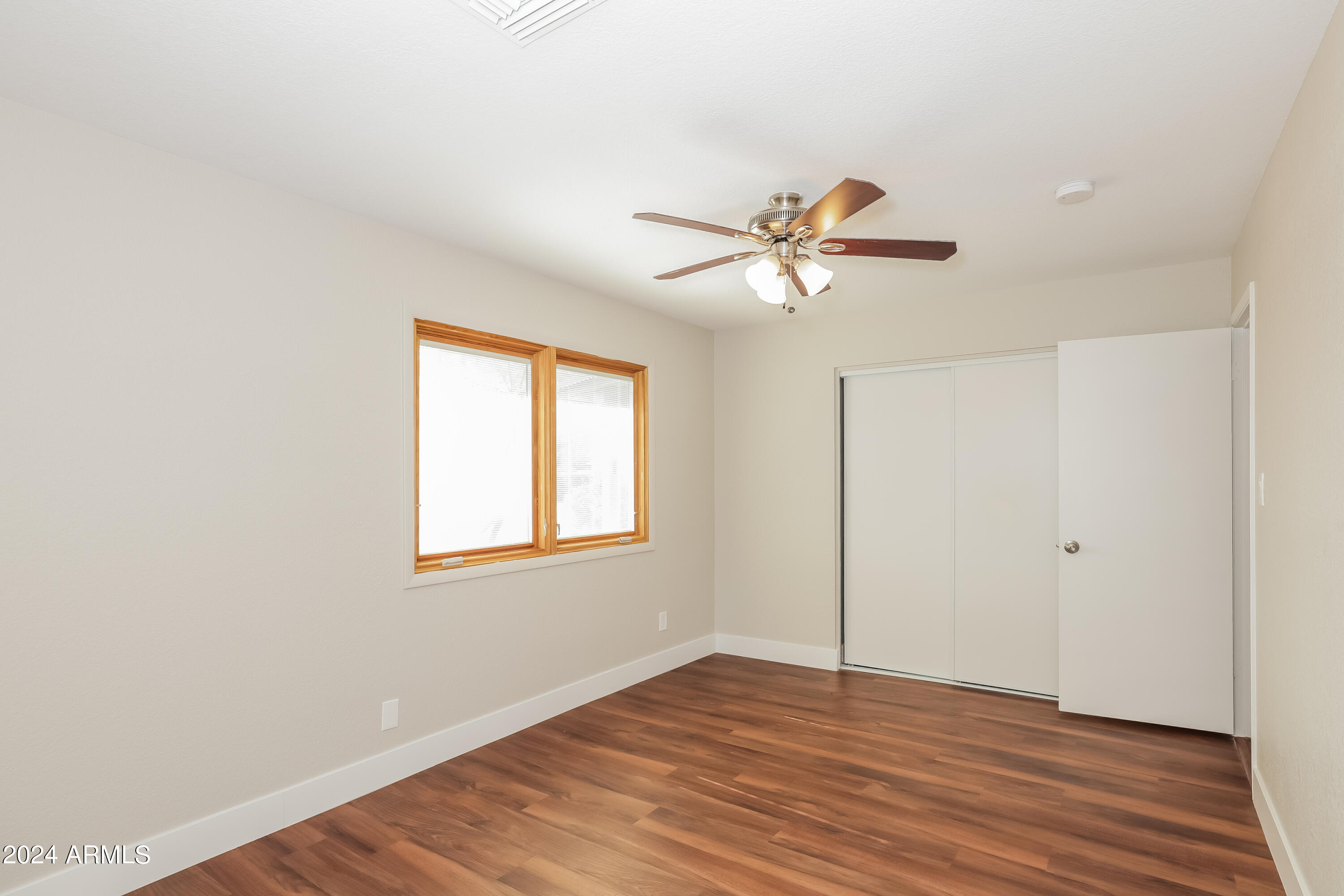 2138 East Monte Cristo Avenue Phoenix, AZ 85022 - Photo 12 of 16 027-photo-bedroom-12090845