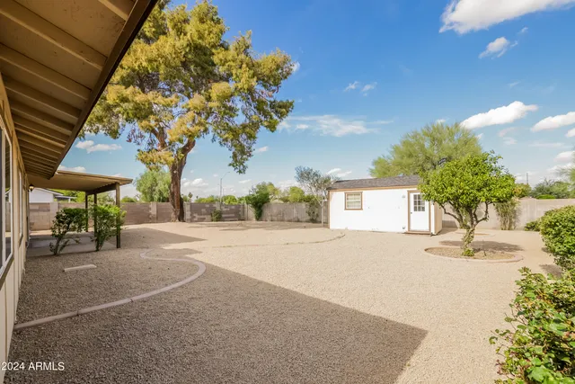 $2,025 | 2138 East Monte Cristo Avenue, Phoenix, AZ 85022