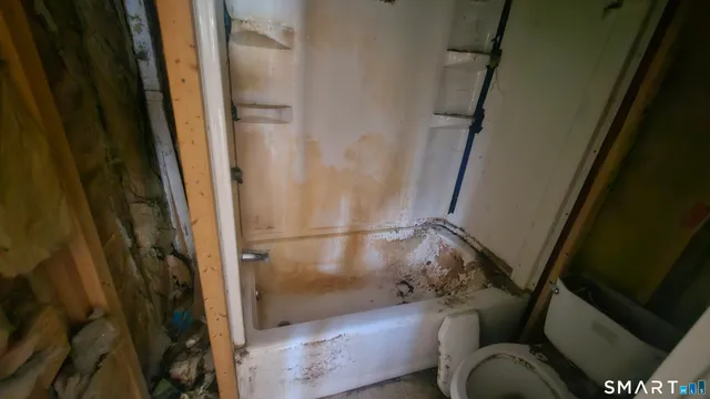 $31,200 | 64 Main Street, East Windsor, CT 06016