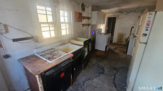 $31,200 | 64 Main Street, East Windsor, CT 06016