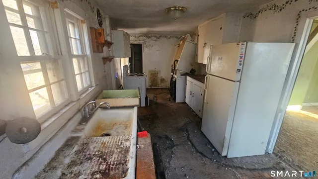 $31,200 | 64 Main Street, East Windsor, CT 06016