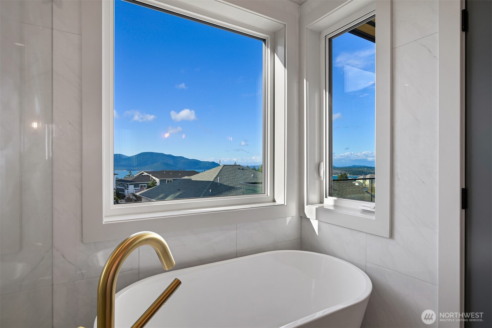 3951 Rock Ridge Parkway Anacortes, WA 98221 - Photo 25 of 36