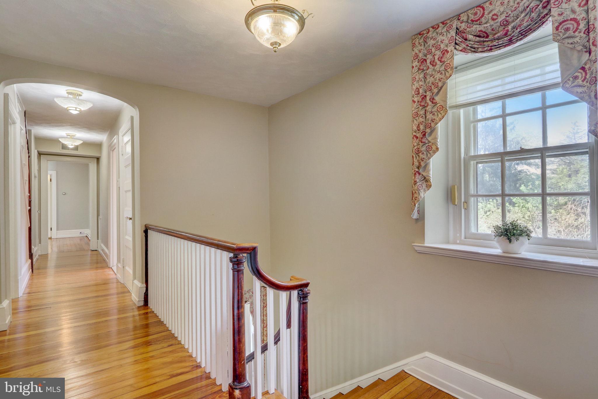 931 Rydal Road Jenkintown, PA 19046 - Photo 31 of 64 2nd Floor Landing