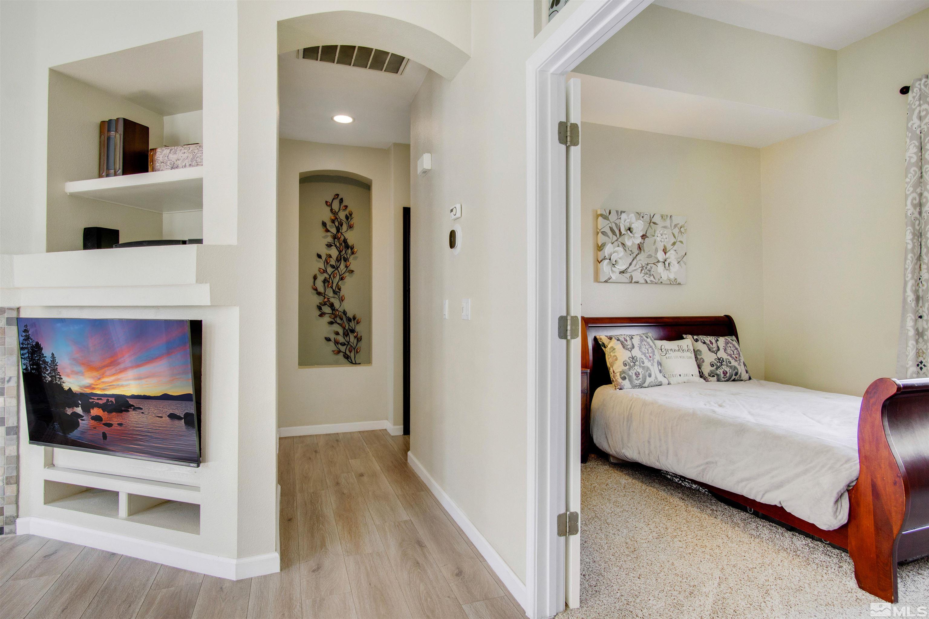 1121 Scenic Park Terrace Reno, NV 89521 - Photo 7 of 32 Photo 7