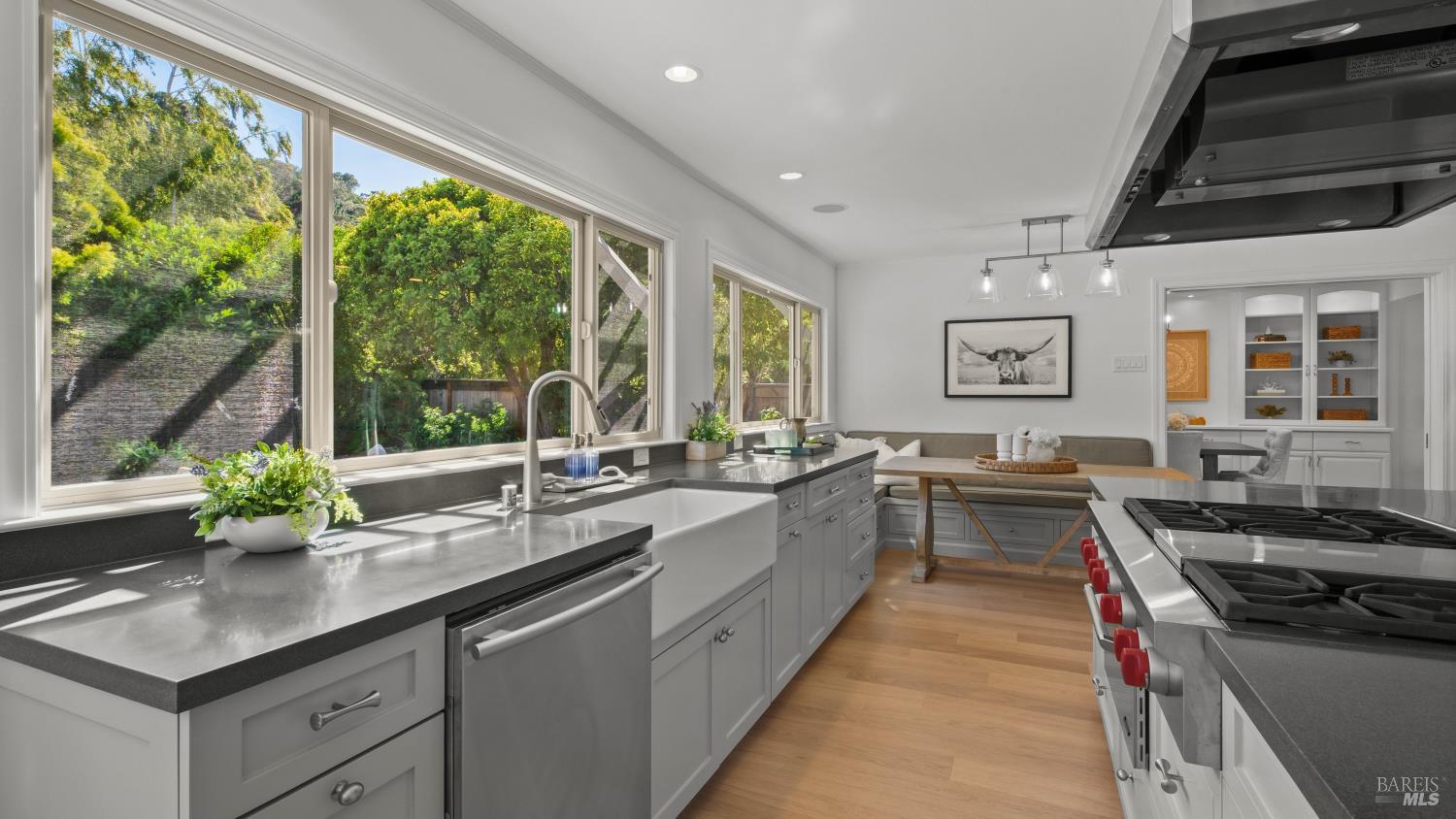 98 Surfwood Circle San Rafael, CA 94901 - Photo 19 of 65