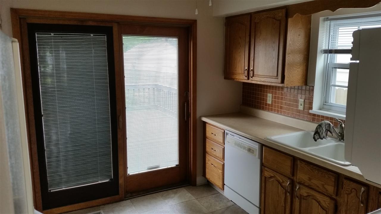 2119 3rd Street Moline, IL 61265 - Photo 6 of 11 Gallery Image 6