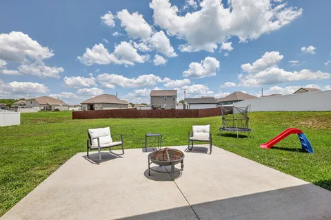 $414,000 | 1422 Blackstone Street, Murfreesboro, TN 37129