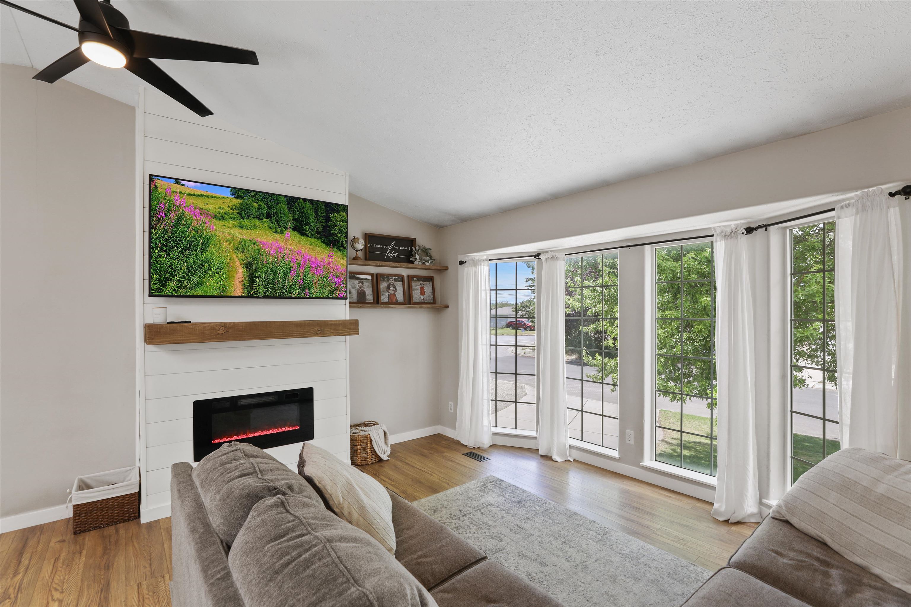 4806 North Best Road Spokane Valley, WA 99216 - Photo 8 of 31