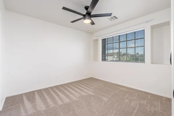 $2,950 | 20858 North 90th Avenue, Peoria, AZ 85382