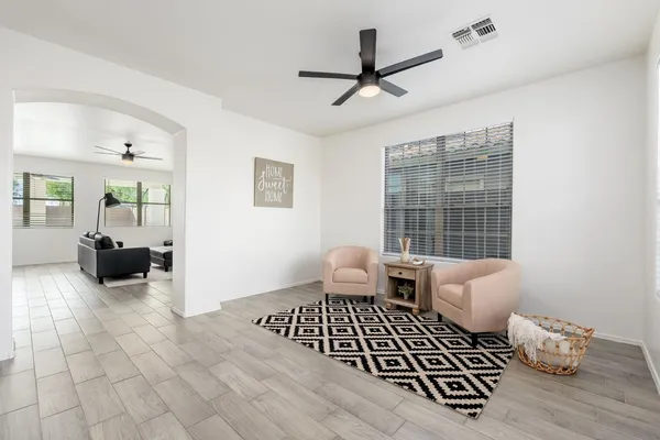 $2,950 | 20858 North 90th Avenue, Peoria, AZ 85382