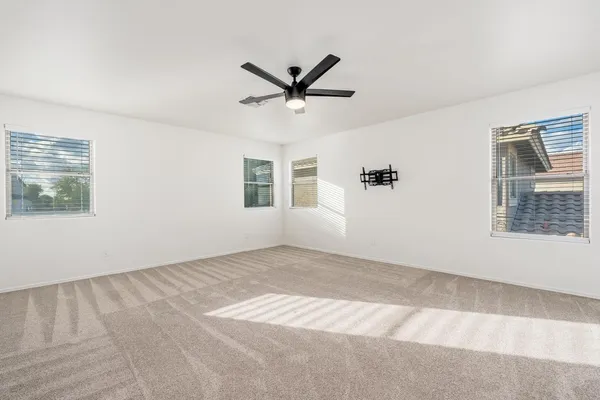 $2,950 | 20858 North 90th Avenue, Peoria, AZ 85382