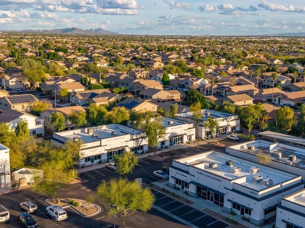 $2,950 | 20858 North 90th Avenue, Peoria, AZ 85382