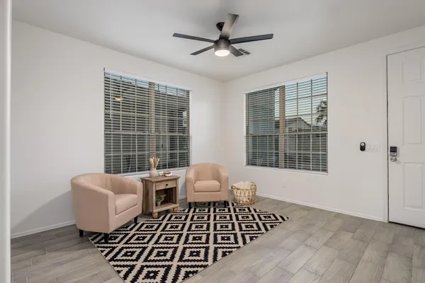 $2,950 | 20858 North 90th Avenue, Peoria, AZ 85382