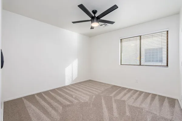 $2,950 | 20858 North 90th Avenue, Peoria, AZ 85382