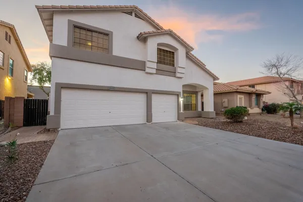 $2,950 | 20858 North 90th Avenue, Peoria, AZ 85382