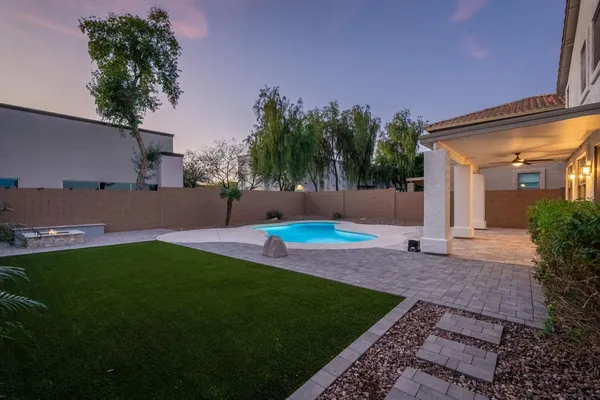 $2,950 | 20858 North 90th Avenue, Peoria, AZ 85382