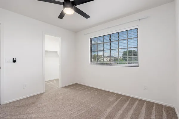 $2,950 | 20858 North 90th Avenue, Peoria, AZ 85382