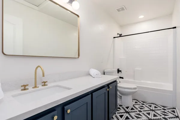 $2,950 | 20858 North 90th Avenue, Peoria, AZ 85382