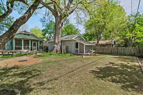 $295,000 | 1887 York Avenue, Memphis, TN 38104
