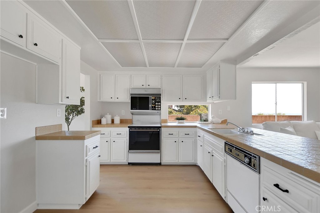 5328 Ranch Gate Road Alta Loma, CA 91701 - Photo 13 of 59