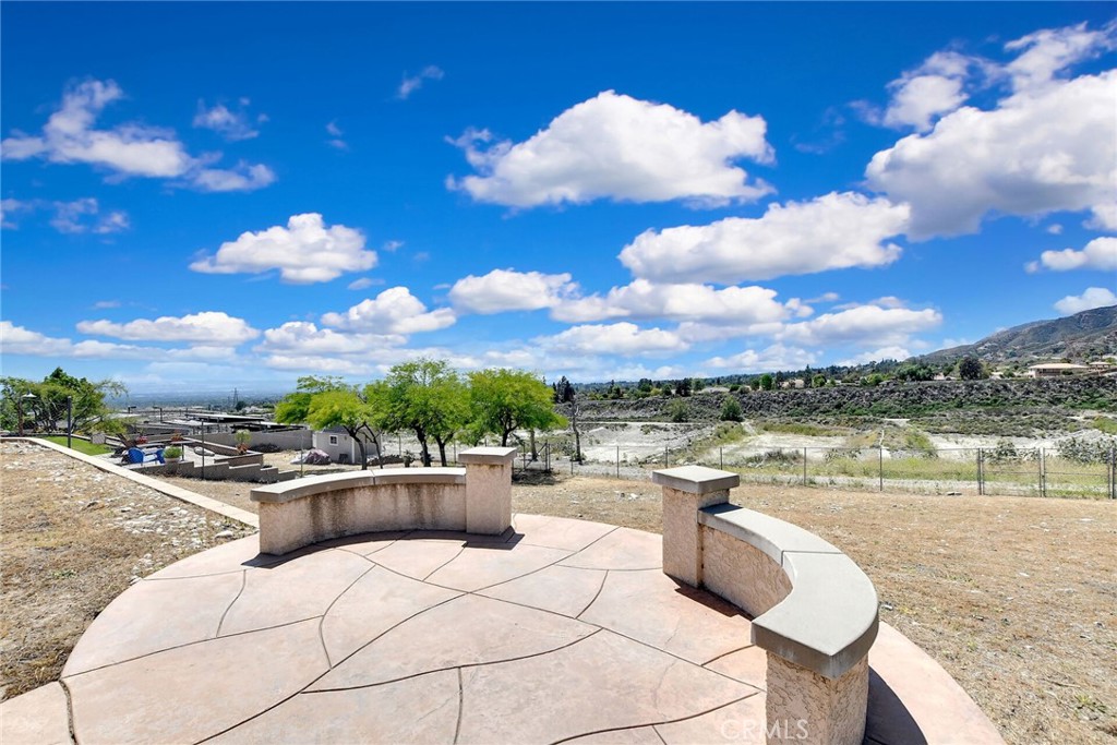 5328 Ranch Gate Road Alta Loma, CA 91701 - Photo 38 of 59