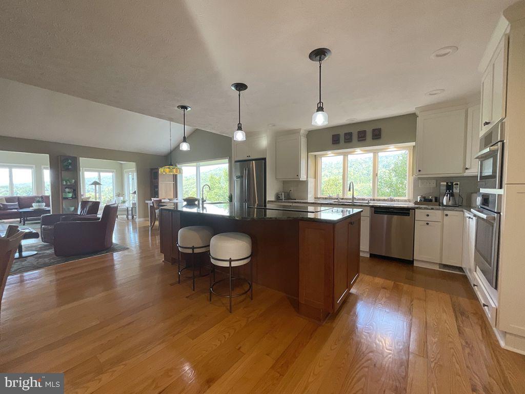 2527 Leeds Manor Road Markham, VA 22643 - Photo 14 of 54 Gallery Image 14
