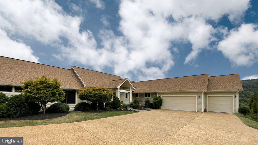 2527 Leeds Manor Road Markham, VA 22643 - Photo 2 of 54 Gallery Image 2