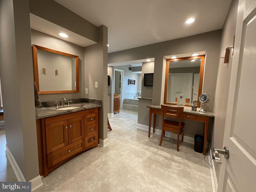 2527 Leeds Manor Road Markham, VA 22643 - Photo 24 of 54 Gallery Image 24
