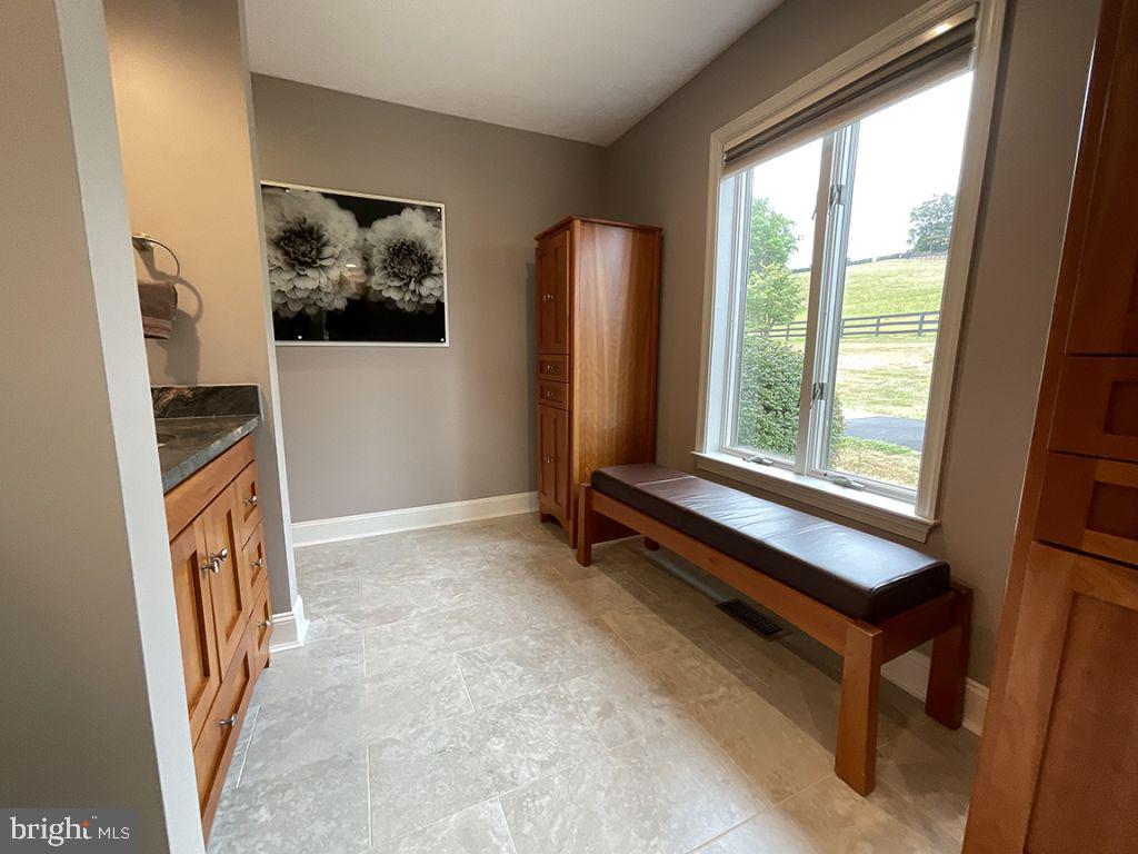 2527 Leeds Manor Road Markham, VA 22643 - Photo 27 of 54 Gallery Image 27