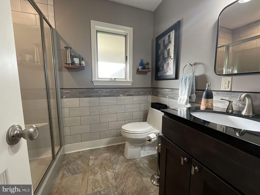 2527 Leeds Manor Road Markham, VA 22643 - Photo 30 of 54 Gallery Image 30