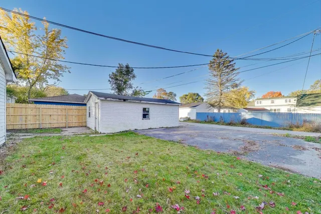 $189,000 | 2524 Gilboa Avenue, Zion, IL 60099