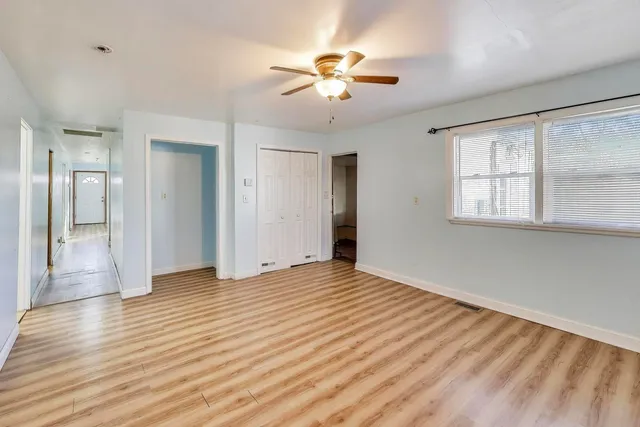 $189,000 | 2524 Gilboa Avenue, Zion, IL 60099