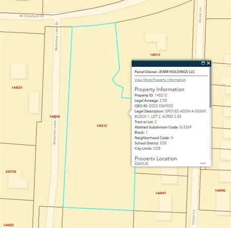 a picture of a glass window with white house