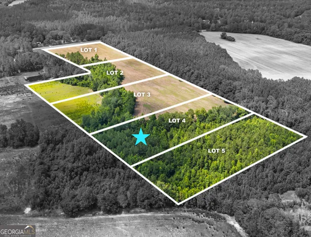 a view of an outdoor space with a lake view