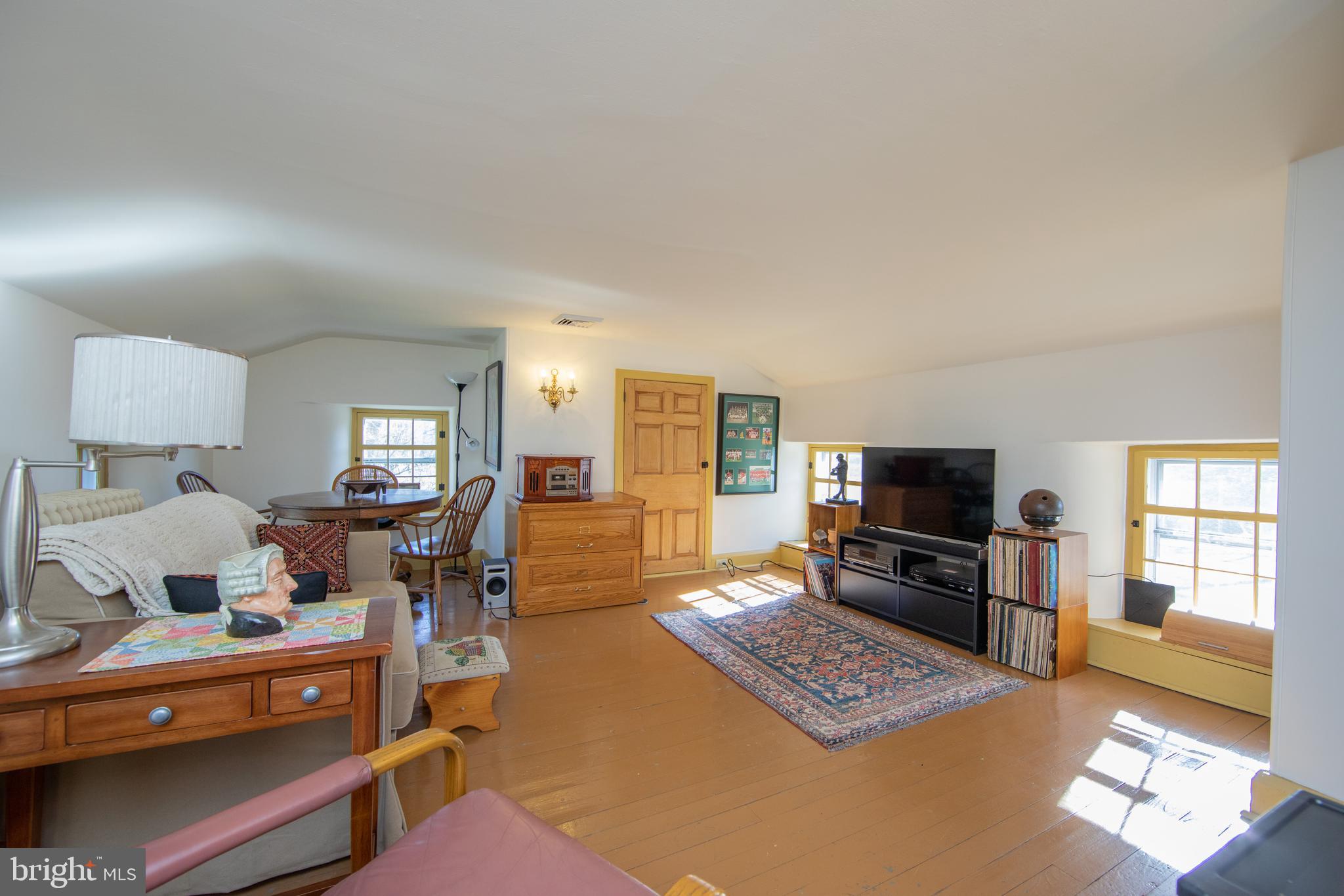 363 Valleybrook Road Glen Mills, PA 19342 - Photo 66 of 110 3rd Floor Bedroom #5