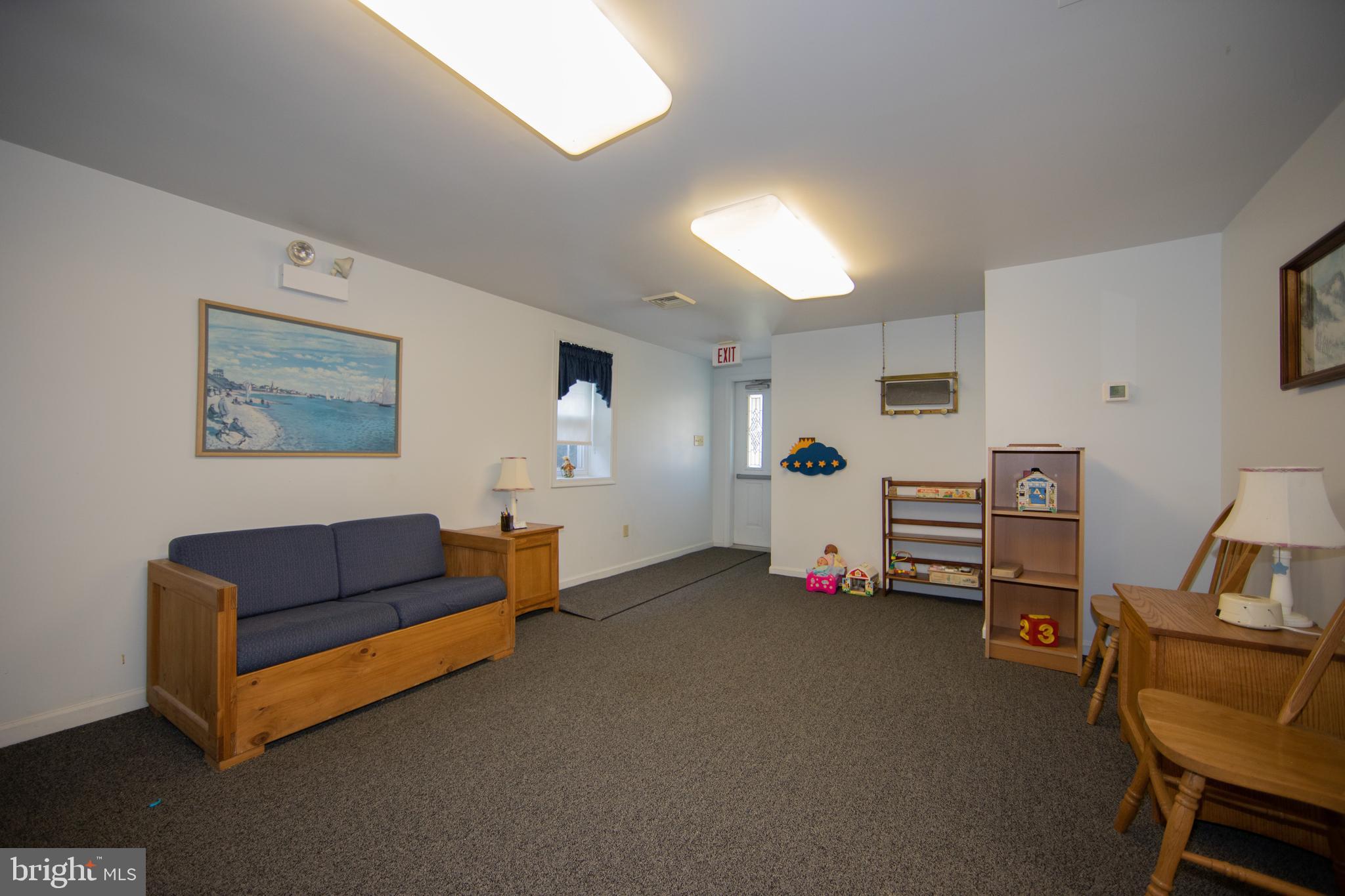 363 Valleybrook Road Glen Mills, PA 19342 - Photo 79 of 110 Detached (Office) waiting rm with PR